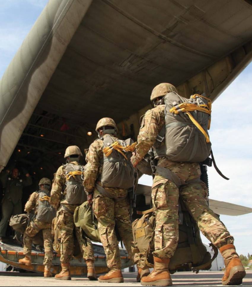 File:Entrenamiento de IV Brigada Aerotransportada del Ejército Argentino 2019.jpg